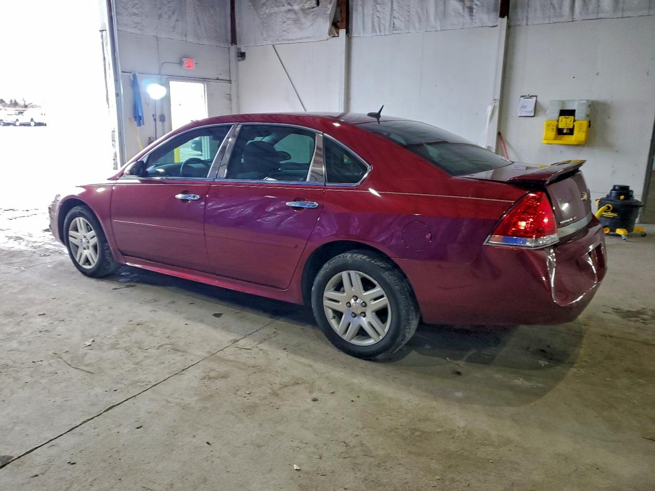 Chevrolet Impala Lt Image 12