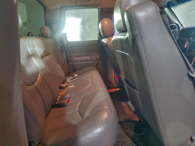 Chevrolet Silverado K1500 Image 4