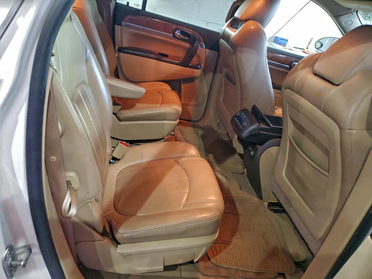 Buick Enclave Cxl Image 12