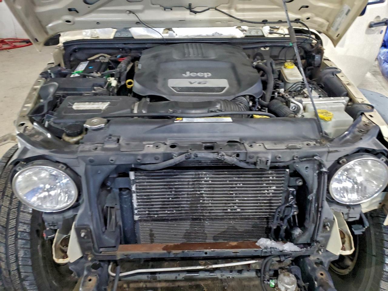 Jeep Wrangler Sport Image 10