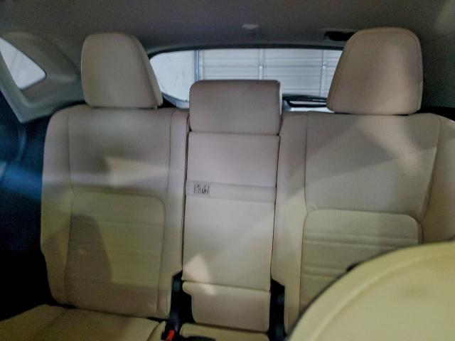 Lexus NX 300 Base Image 6