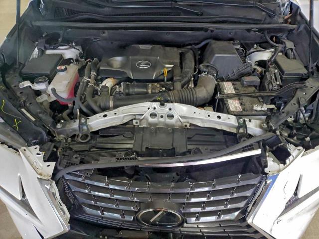 Lexus NX 300 Base Image 11