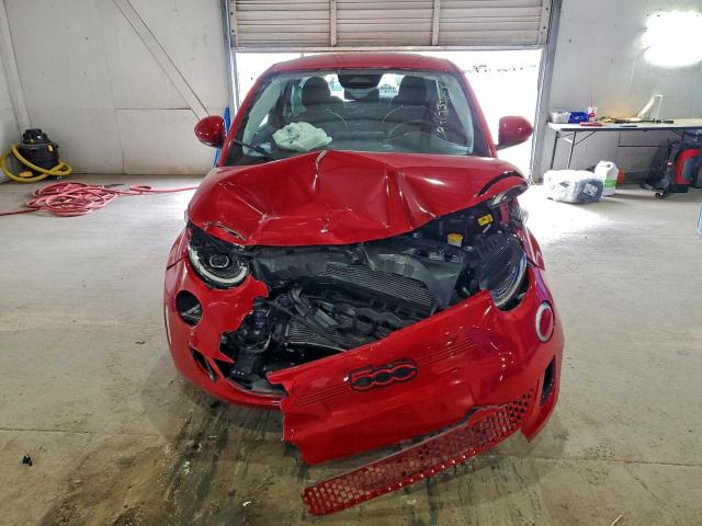 FIAT 500 E Red E Red Image 12