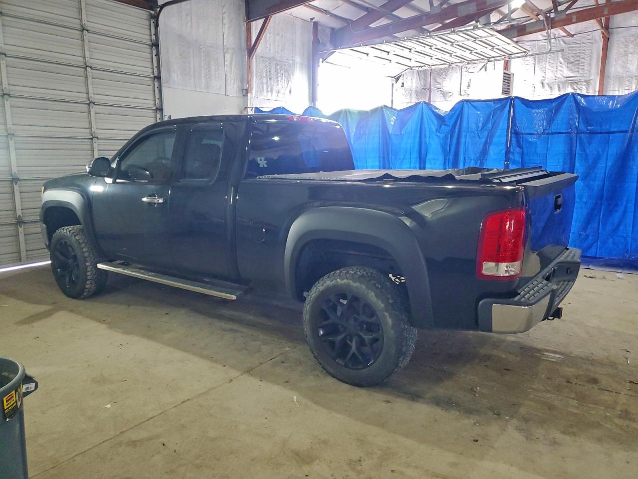 GMC Sierra K1500 Slt Image 12