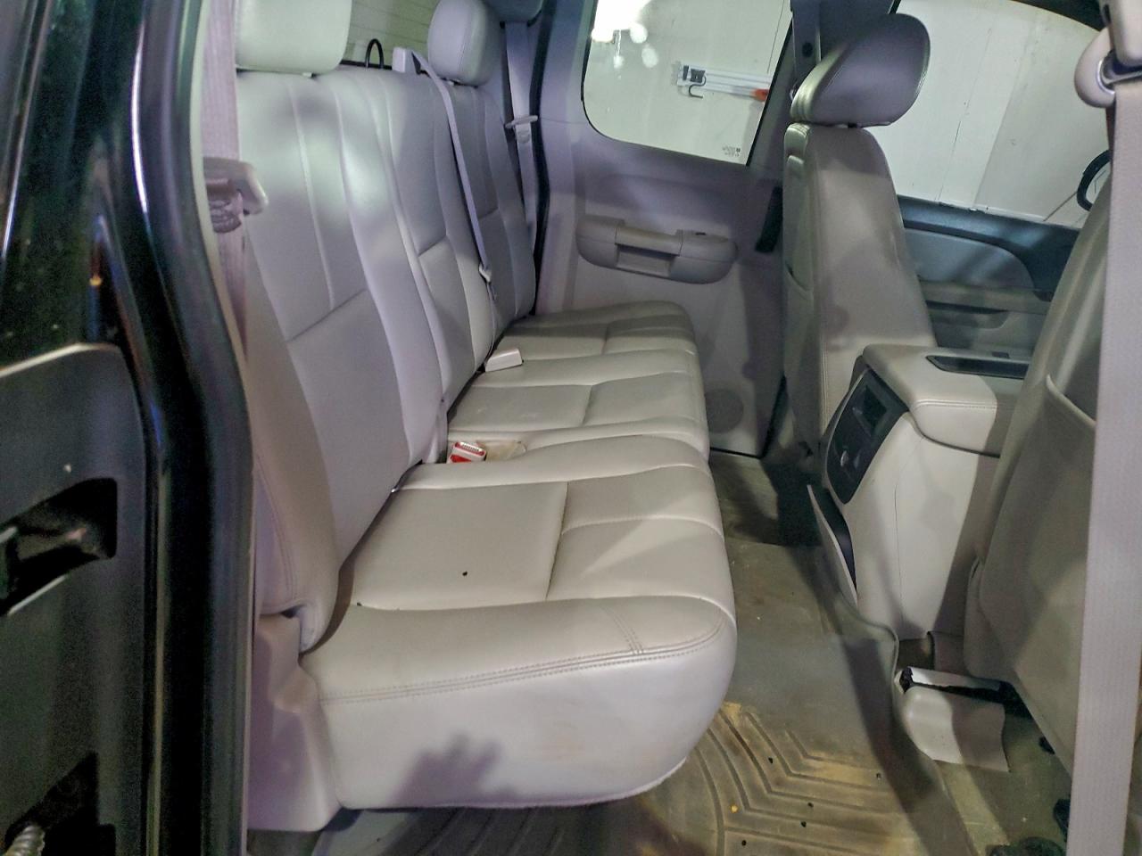 GMC Sierra K1500 Slt Image 8