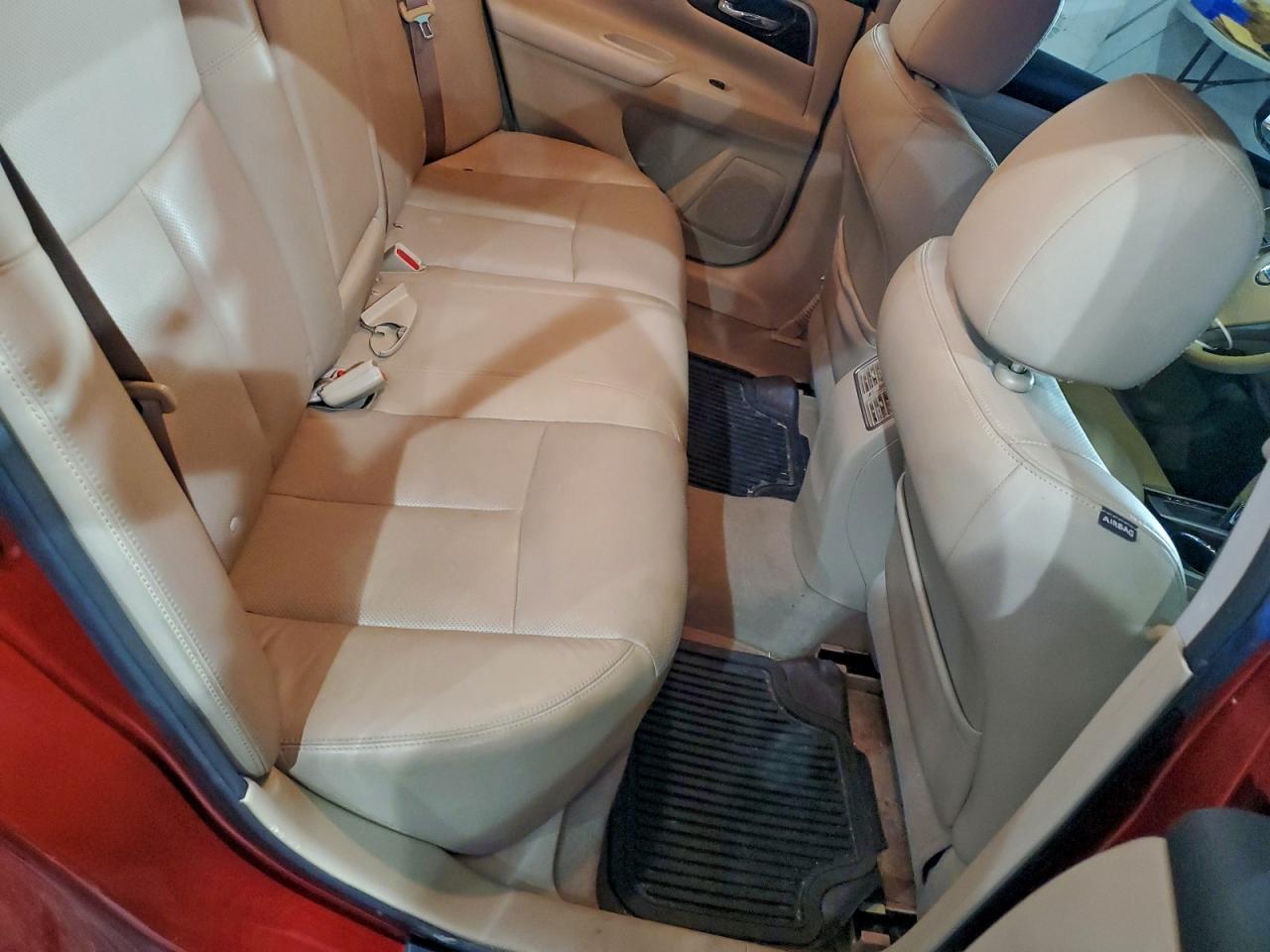 Nissan Altima 2.5 Image 2