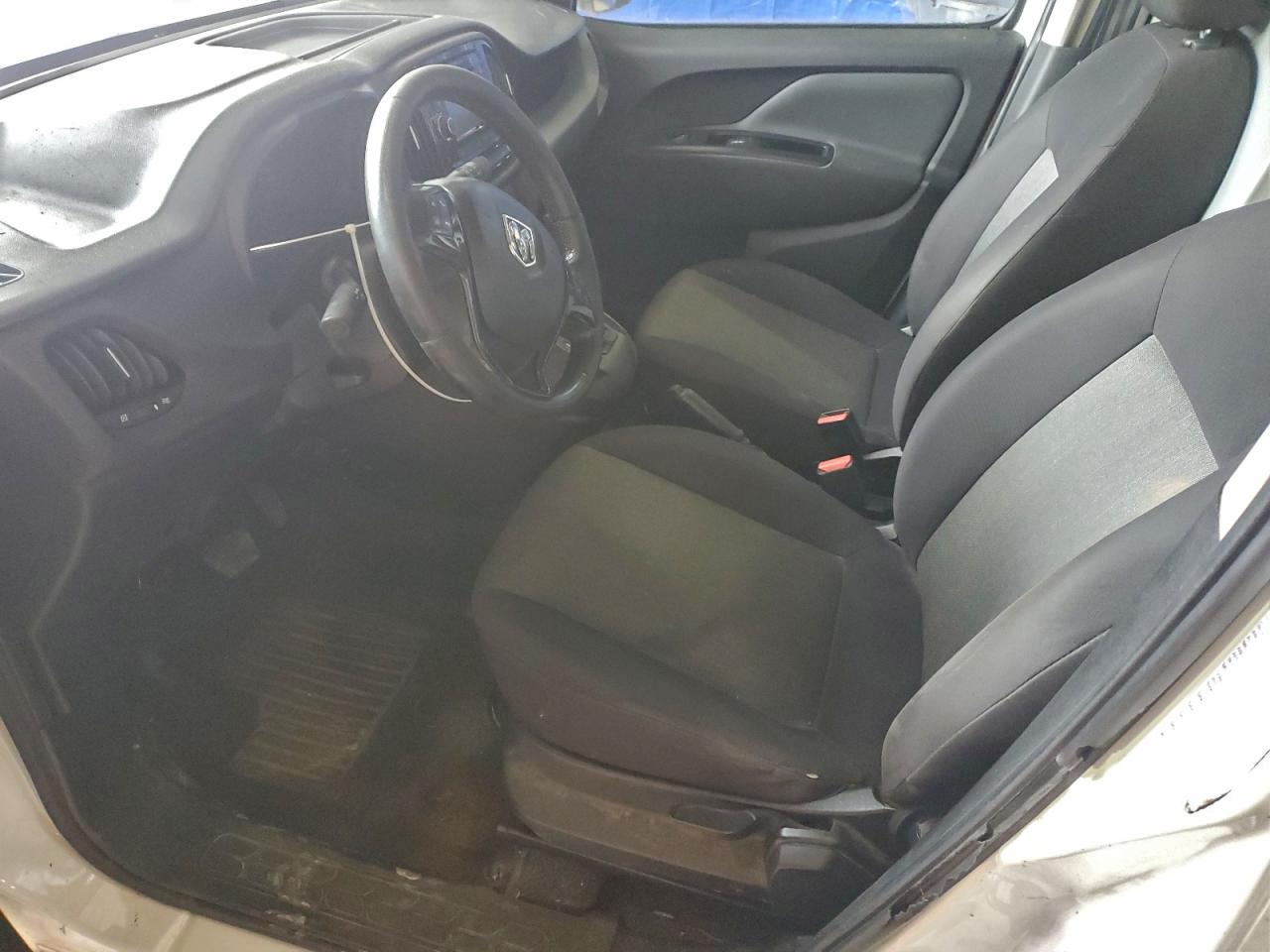 Ram Promaster Slt Image 12