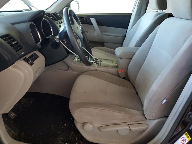 Toyota Highlander Base Image 13