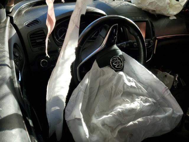 Buick Regal Image 10