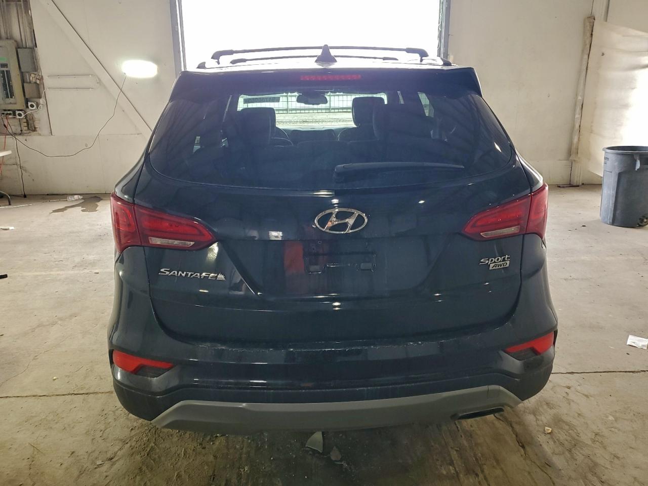 Hyundai SANTA FE Image 5