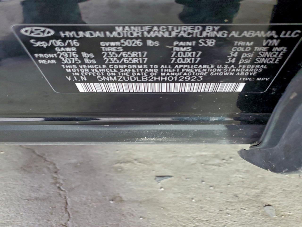 Hyundai SANTA FE Image 13