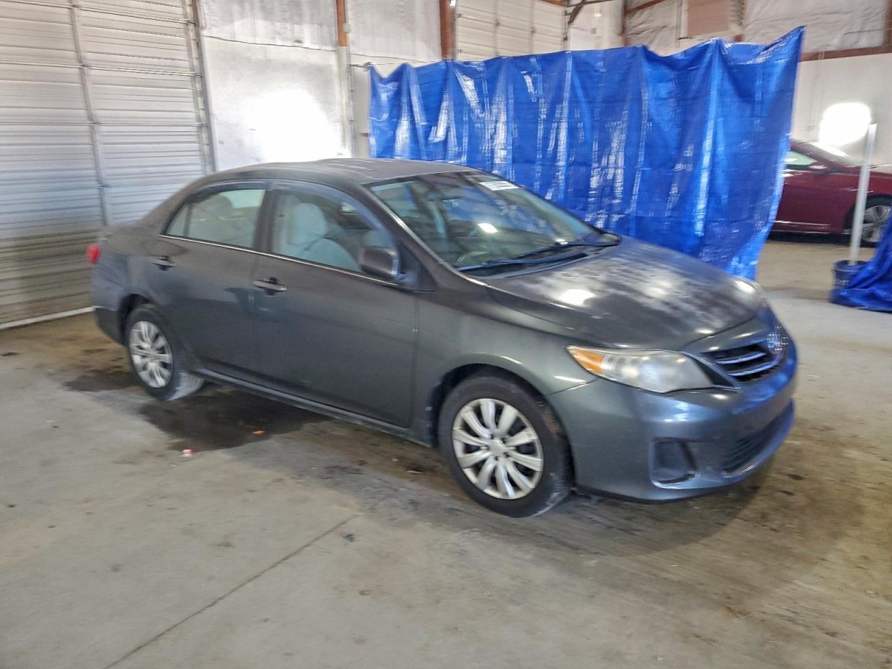 Toyota Corolla Base Image 3