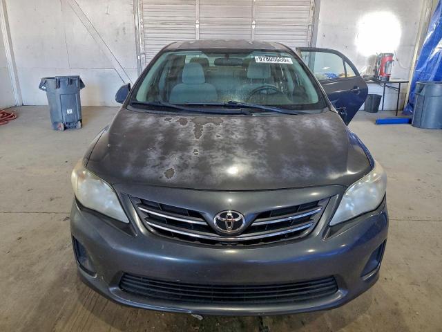 Toyota Corolla Base Image 6