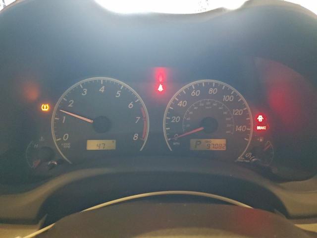 Toyota Corolla Base Image 10