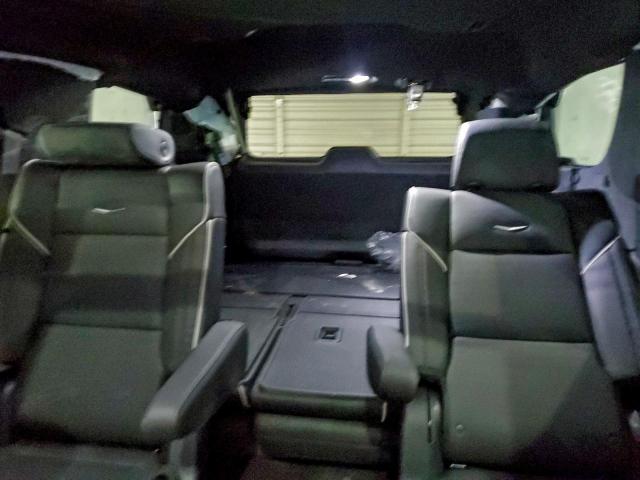 Cadillac Escalade Premium Luxury Image 8