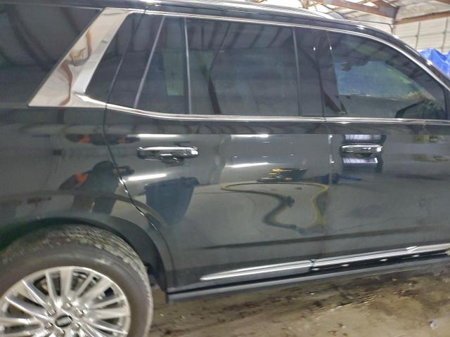 Cadillac Escalade Premium Luxury Image 11