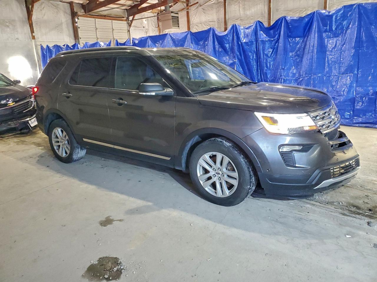 Ford Explorer Xlt Image 5