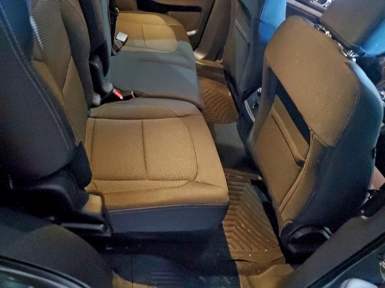 Ford Explorer Xlt Image 11