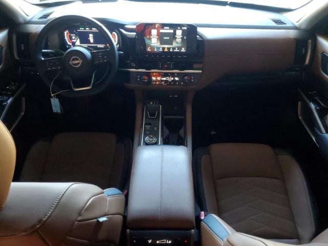 Nissan Pathfinder Platinum Image 14