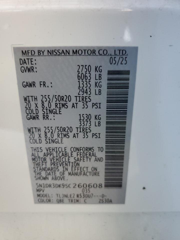 Nissan Pathfinder Platinum Image 10