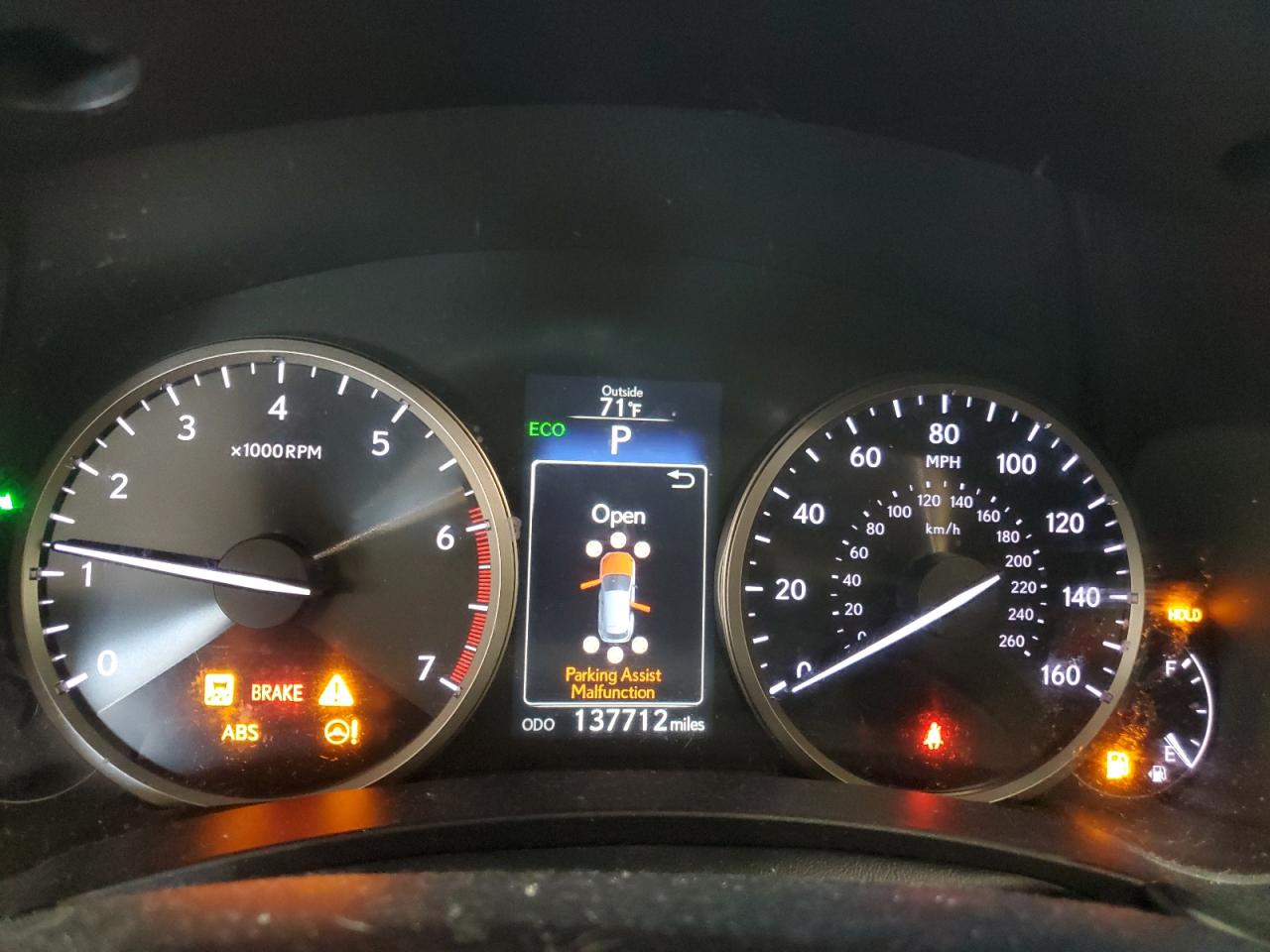 Lexus NX 200t Base Image 11