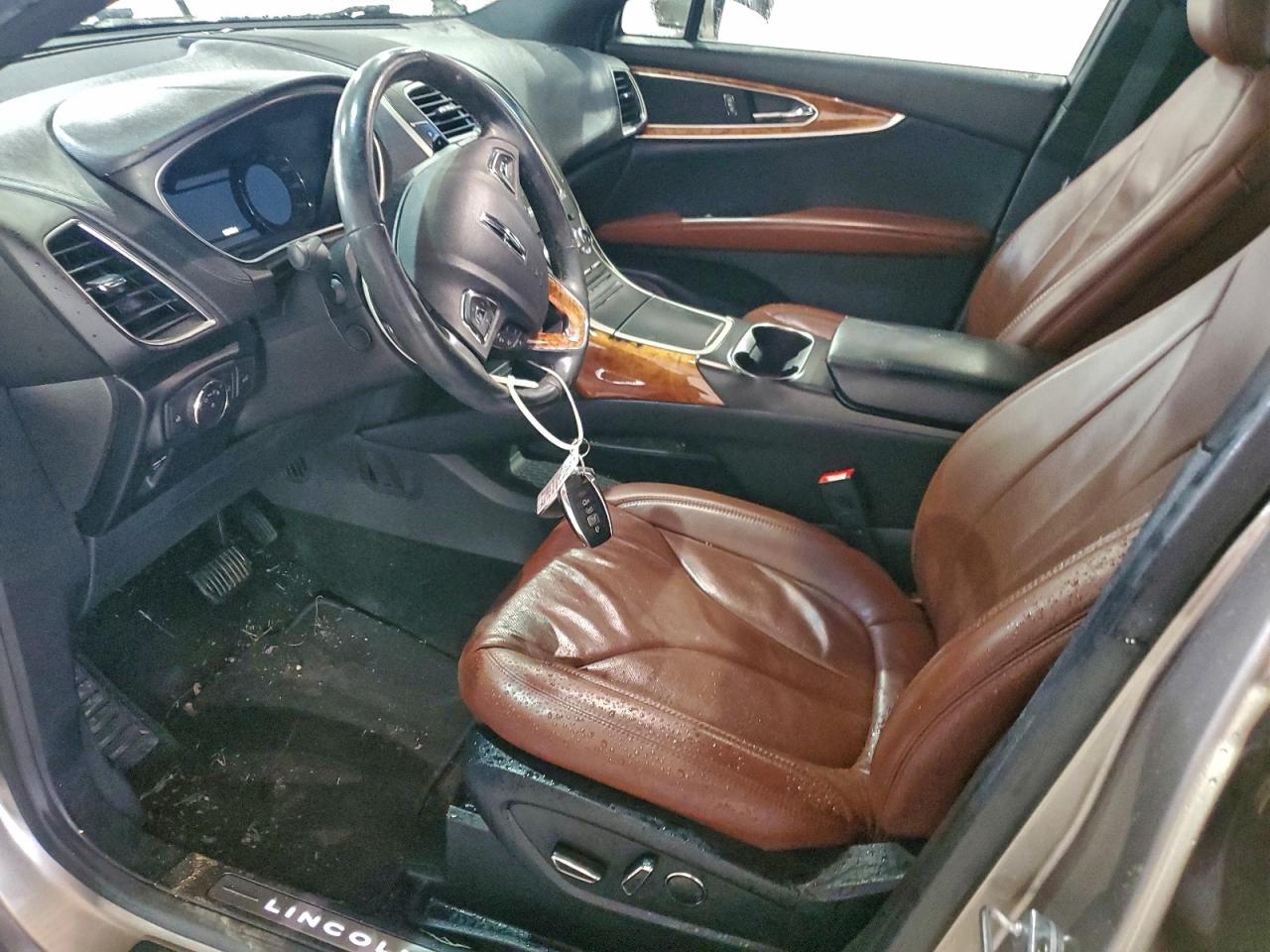 Lincoln MKX Reserve Image 8