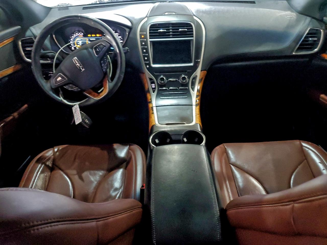 Lincoln MKX Reserve Image 9