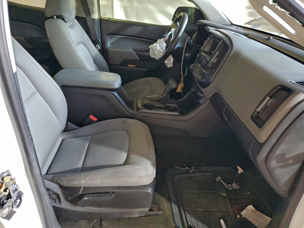 Chevrolet Colorado Image 11