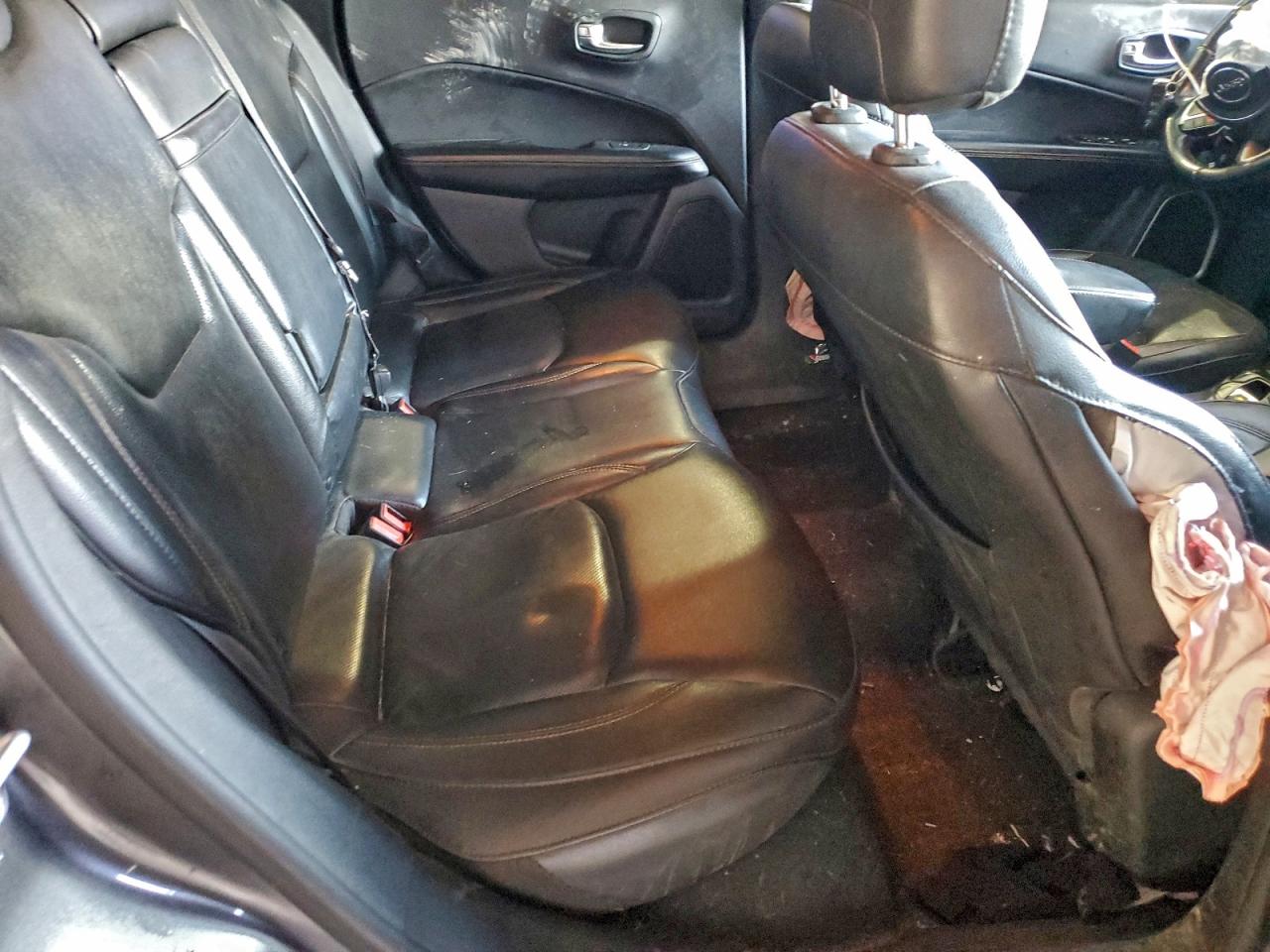 Jeep Compass Limited Image 9