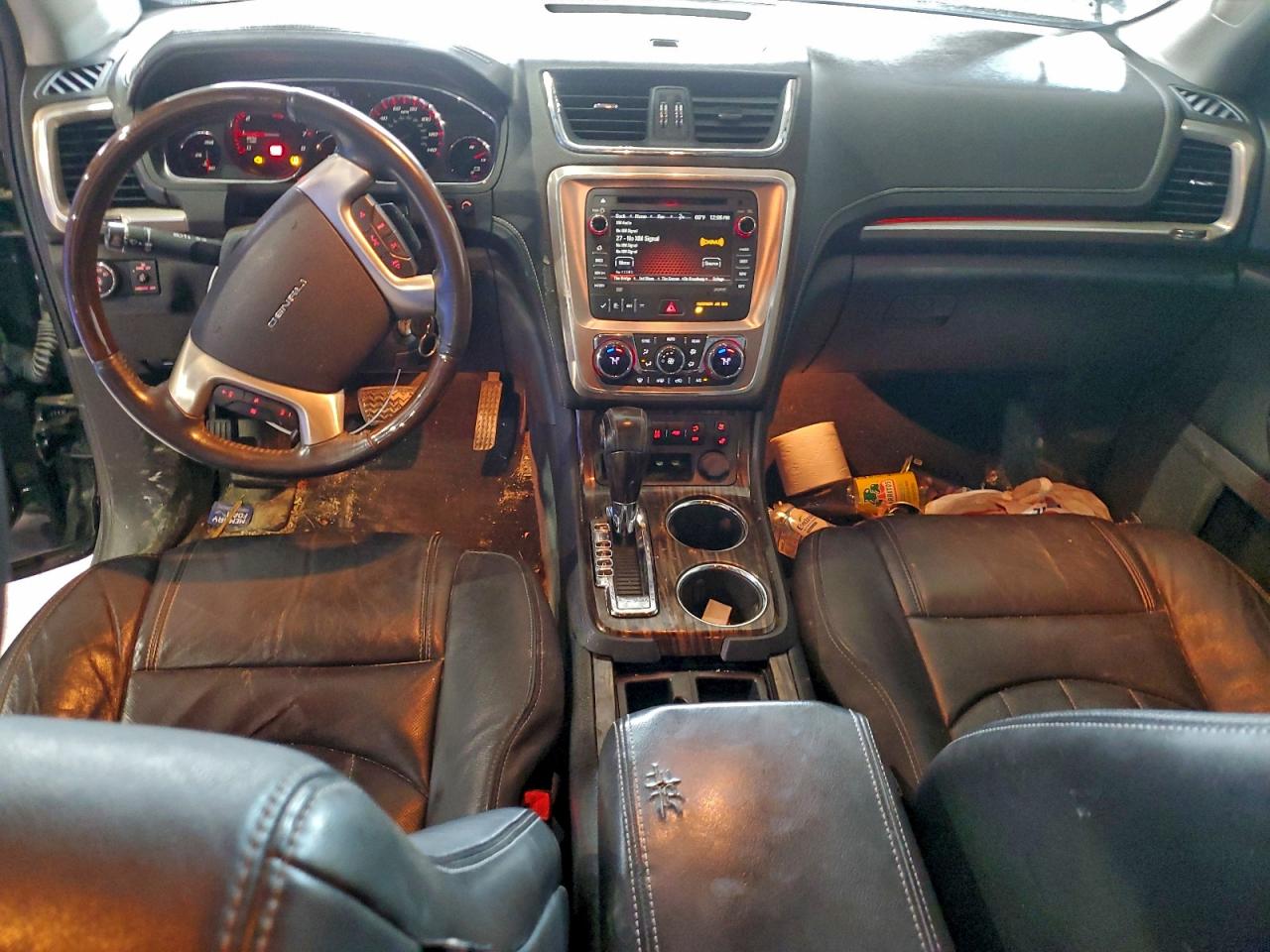 GMC Acadia Denali Image 8