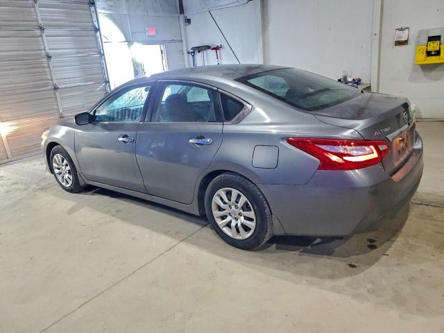 Nissan Altima 2.5 Image 3