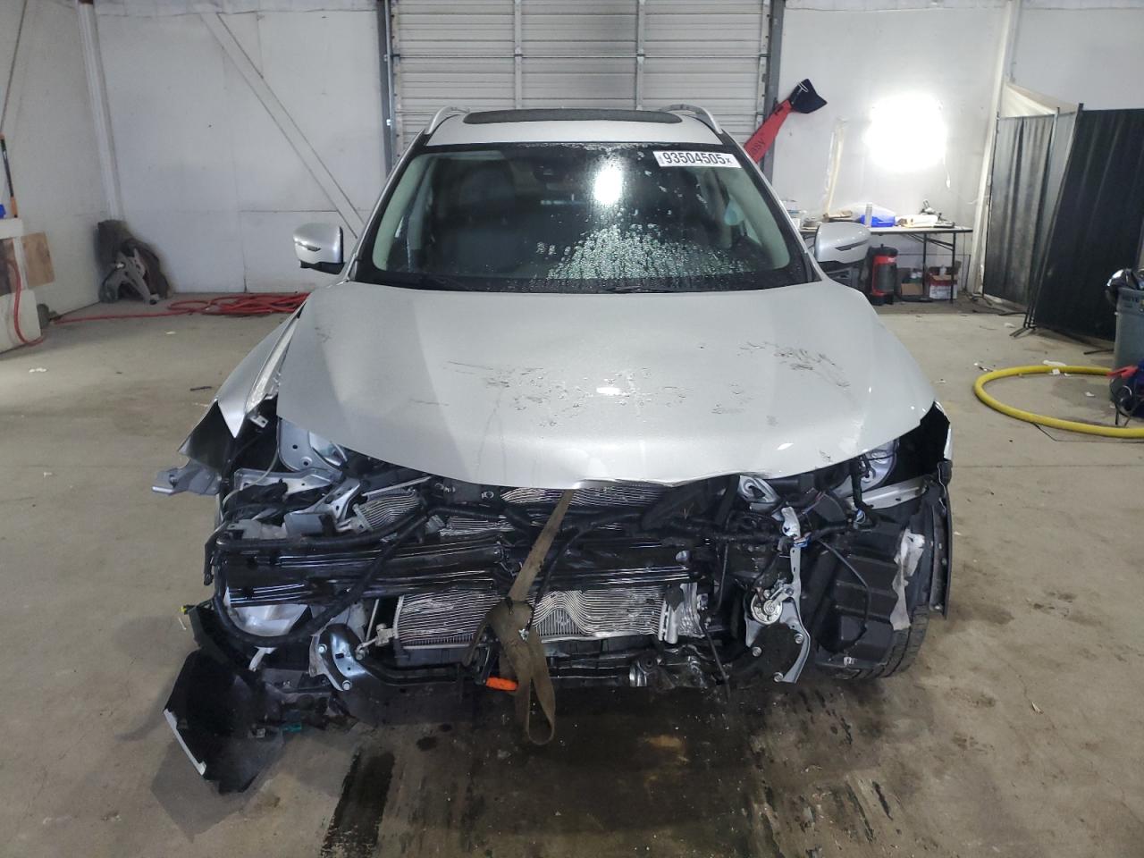 Nissan Rogue S Image 5