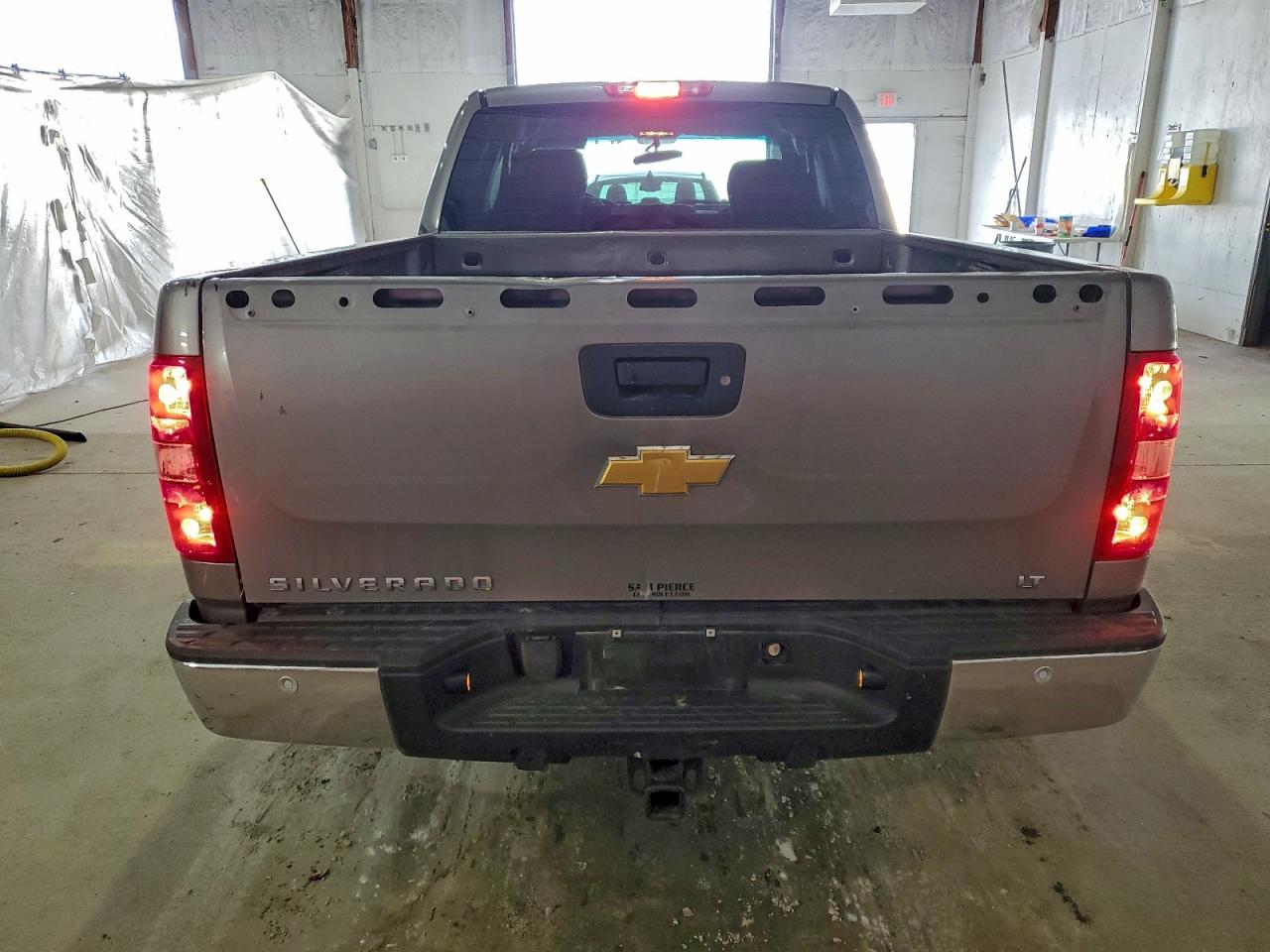 Chevrolet Silverado K1500 Lt Image 9