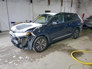  Salvage Mitsubishi Outlander