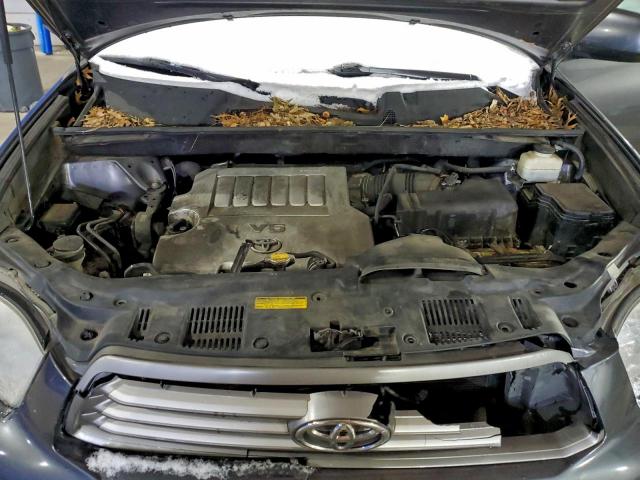 Toyota Highlander Se Image 9