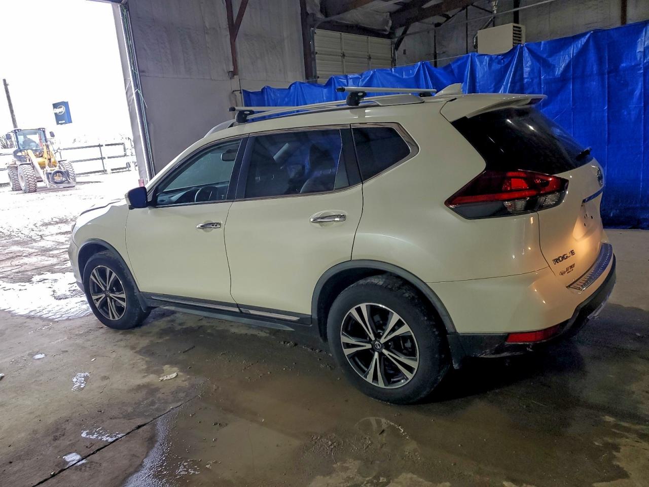 Nissan Rogue S Image 5