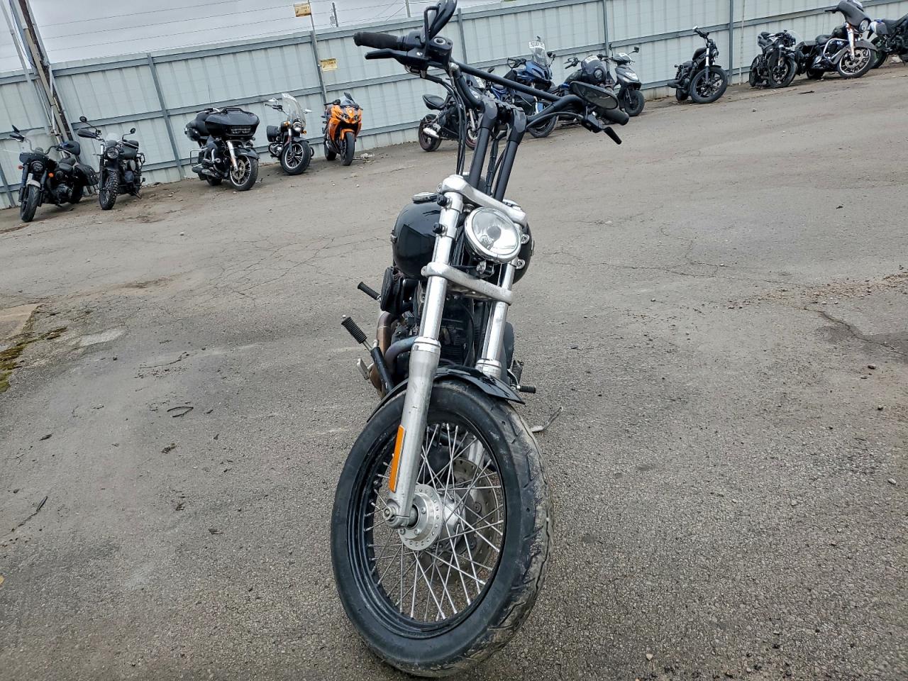 Harley-Davidson Fx Image 3