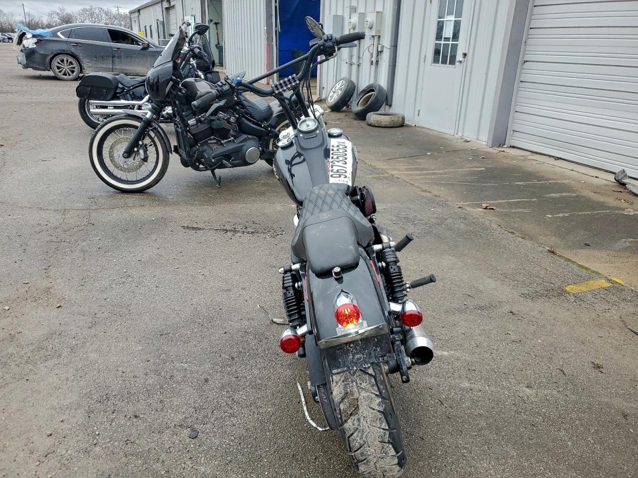 Harley-Davidson Fx Image 8