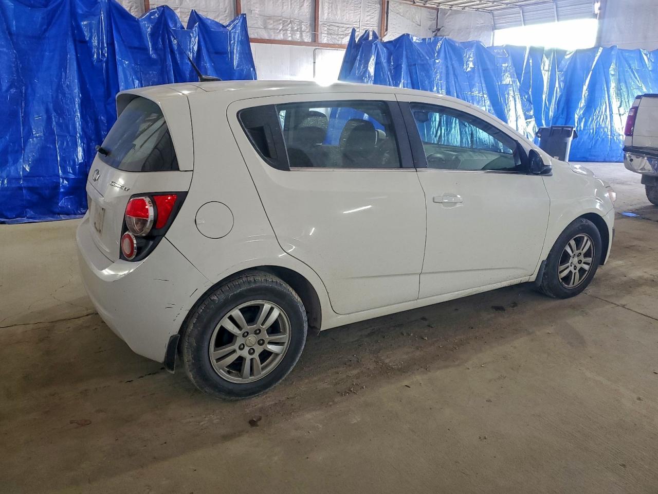 Chevrolet Sonic Lt Image 7