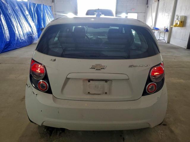 Chevrolet Sonic Lt Image 10