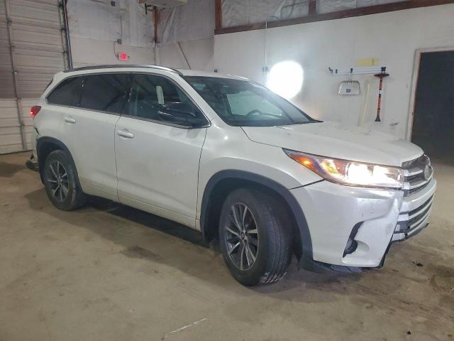 Toyota Highlander Se Image 4