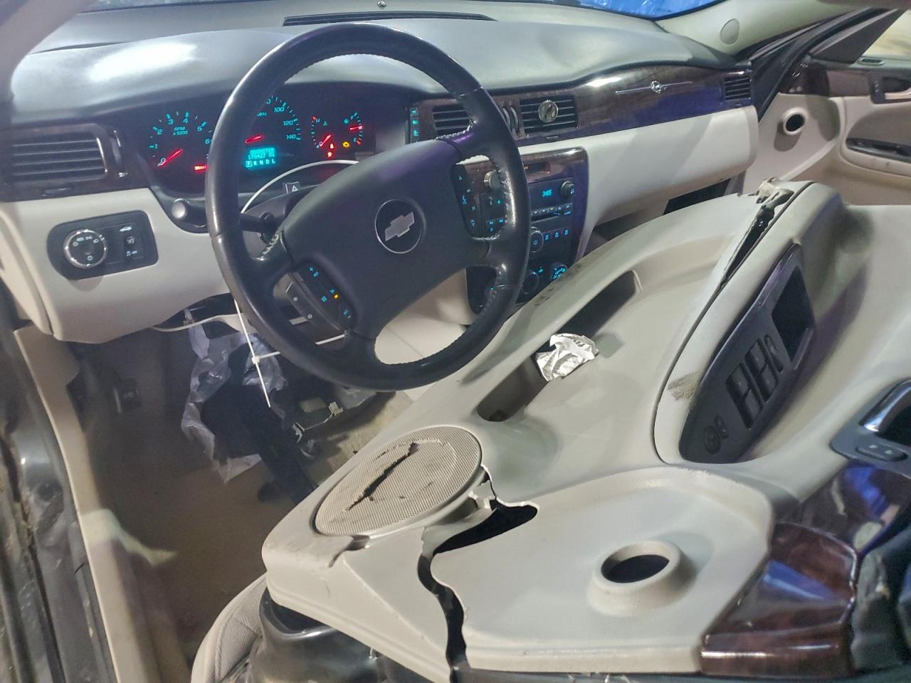 Chevrolet Impala Ls Image 7