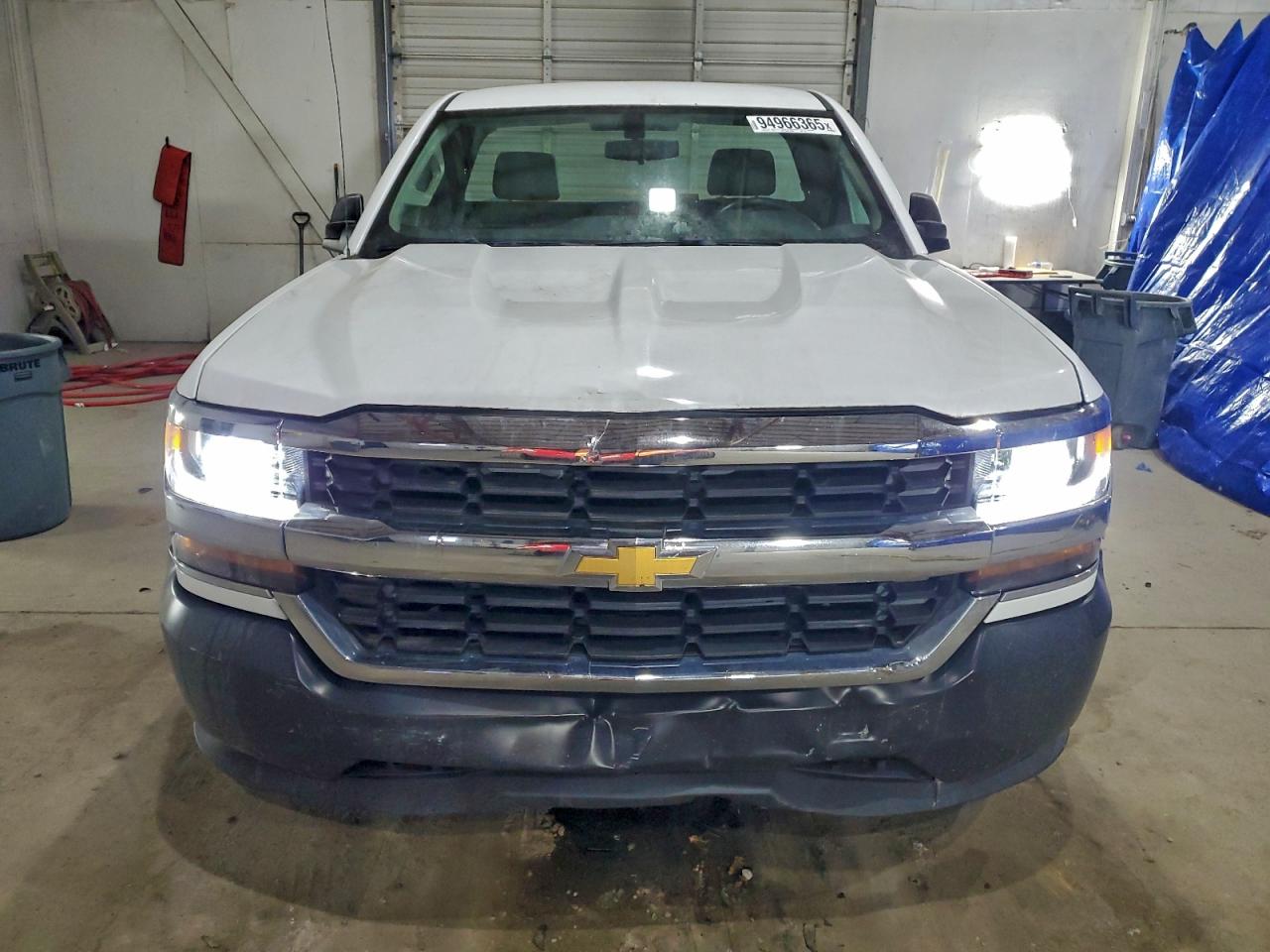 Chevrolet Silverado C1500 Image 9