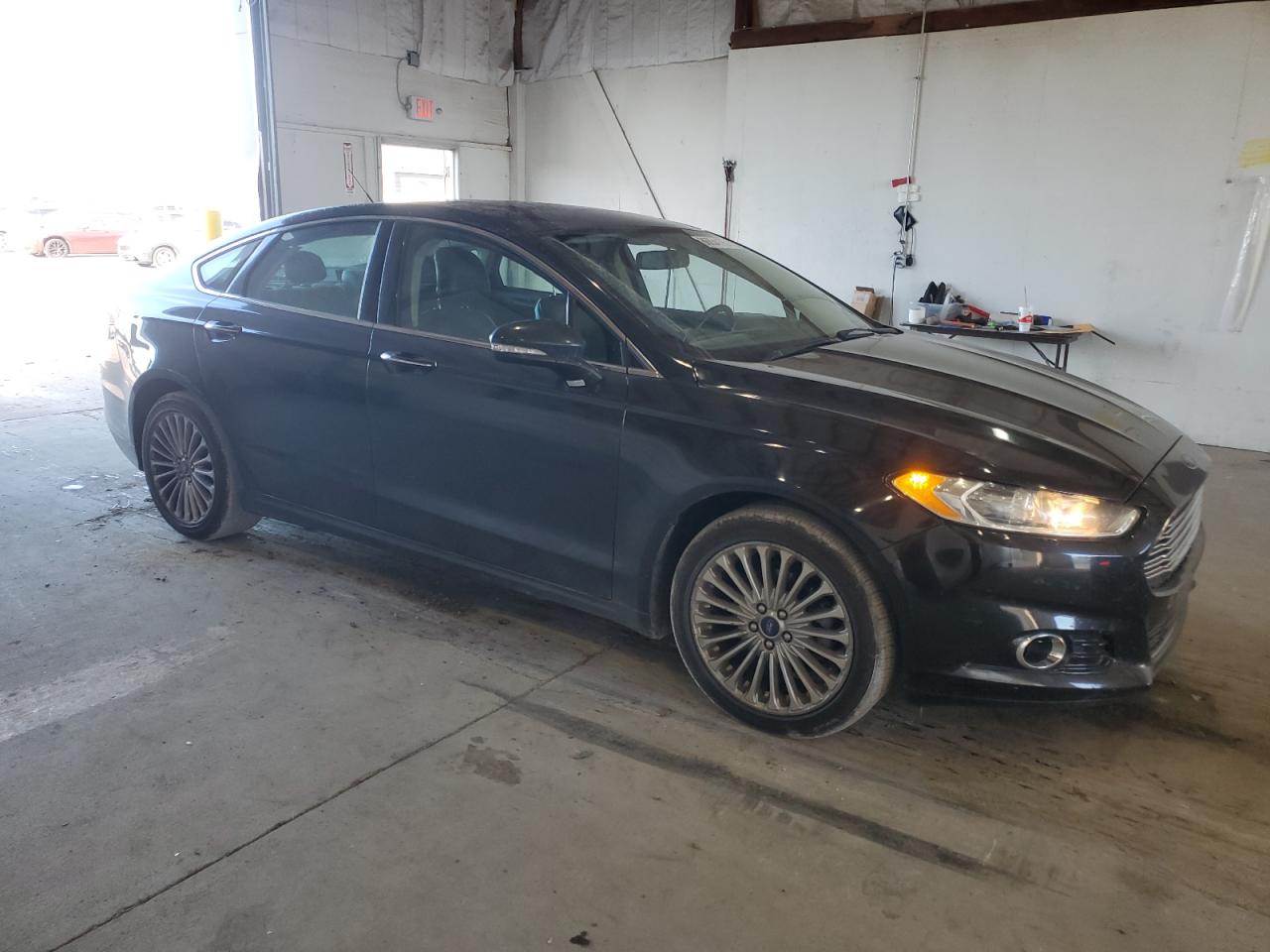 Ford Fusion Titanium Image 2