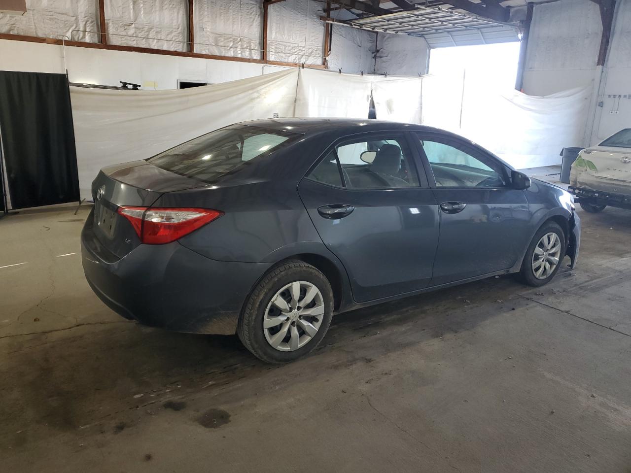 Toyota Corolla L Image 2