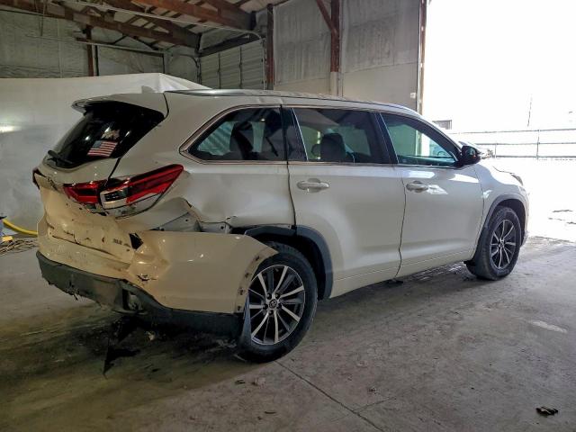 Toyota Highlander Se Image 2