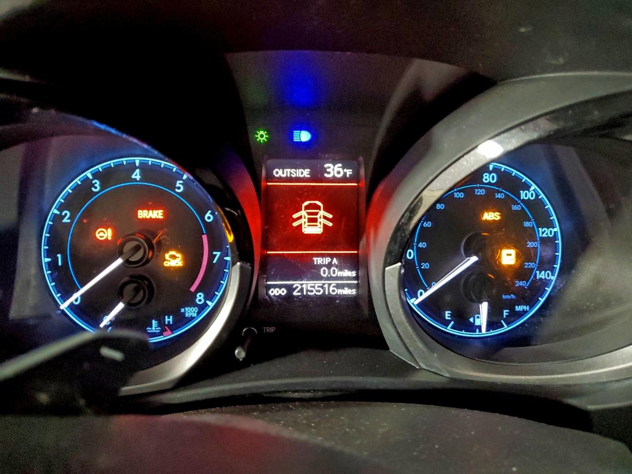 Toyota Corolla L Image 11