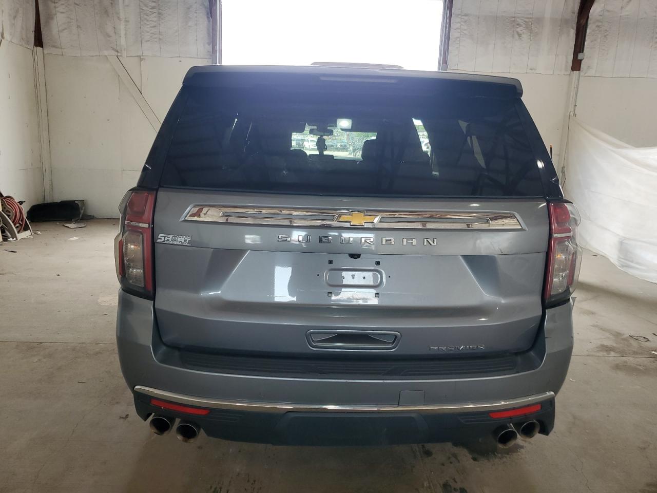 Chevrolet Suburban K1500 Premier Image 12