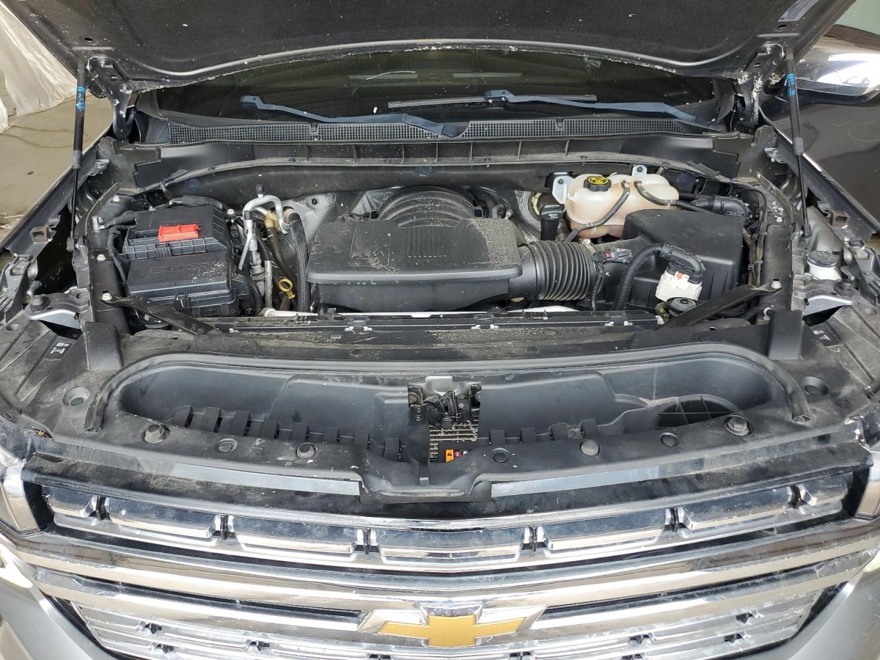 Chevrolet Suburban K1500 Premier Image 7