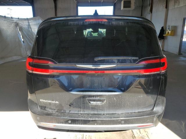 Chrysler Pacifica Touring L Image 3